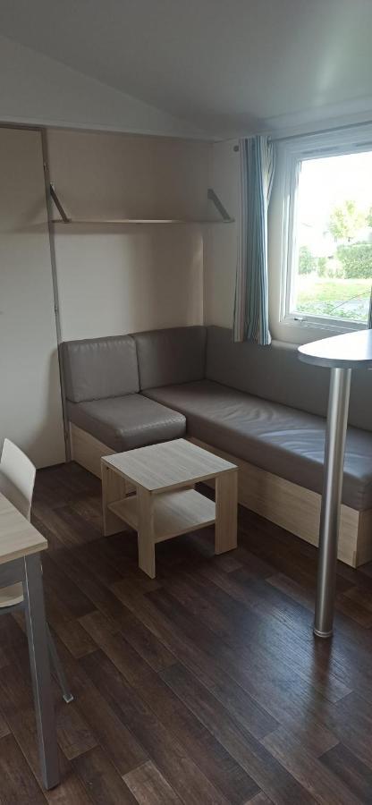 Mobil-Home Parc Des Allais Trogues Ngoại thất bức ảnh